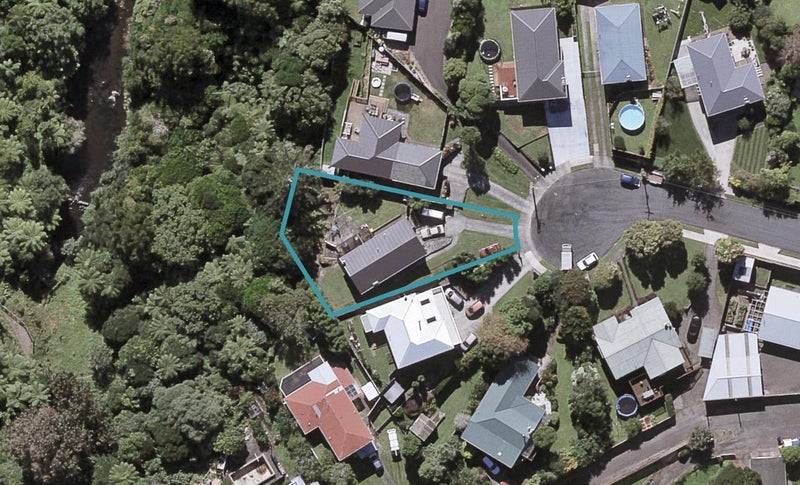 9 Lambton Terrace, Welbourn, New Plymouth - Carousel 1