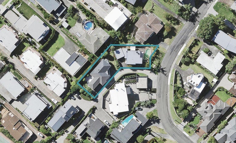 1/14 Eastcliffe Road, Castor Bay, Auckland - Carousel 1