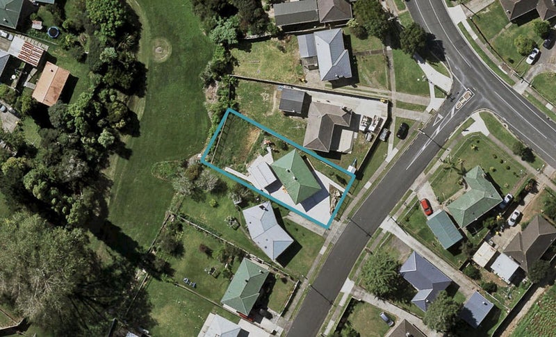 5 Hannah Road, Otara, Auckland - Carousel 1