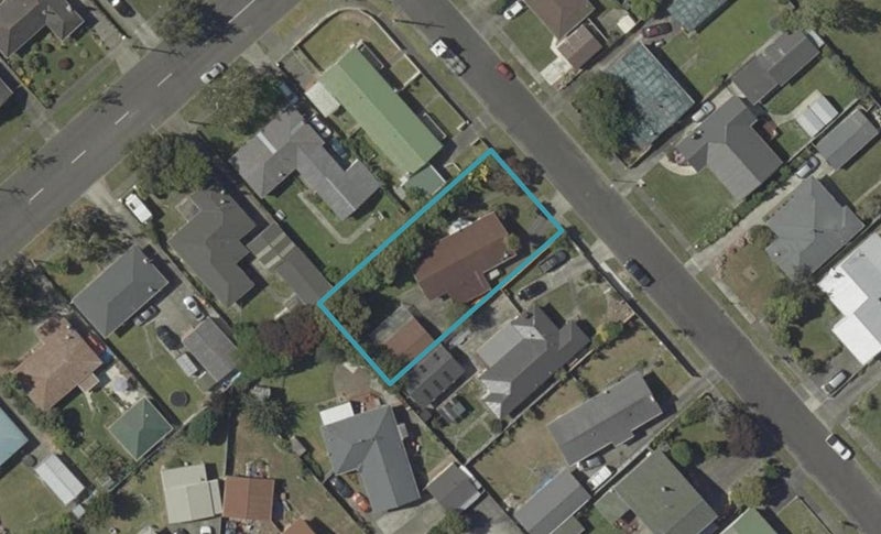 4 Leslie Avenue, Cloverlea, Palmerston North - Carousel 1