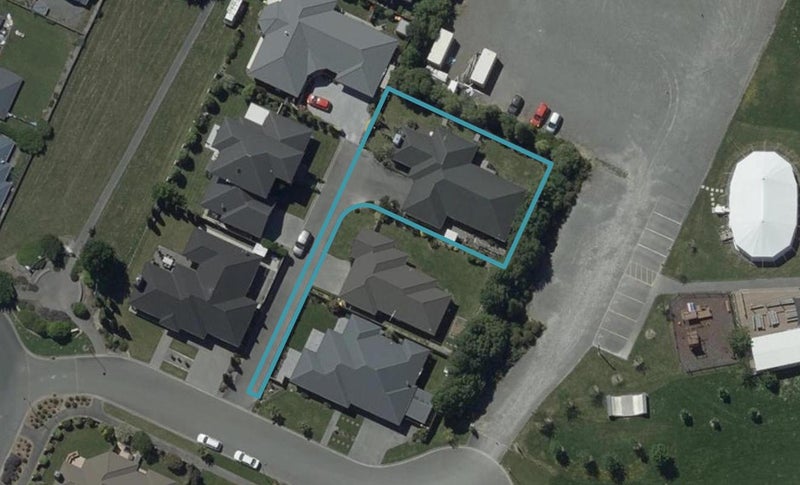 7 Meeking Place, Aidanfield, Christchurch - Carousel 1