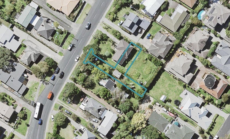 4 The Bays Rise, Murrays Bay, Auckland - Carousel 1