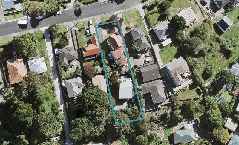 23 Eastglen Road, Glen Eden, Auckland - Carousel 1