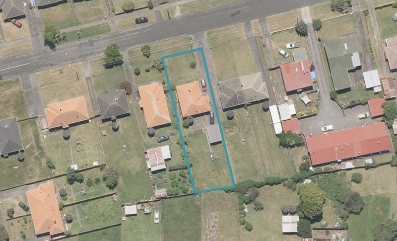 9 Duigan Street, Gonville, Whanganui - Carousel 1