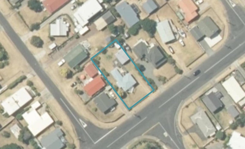 302 Achilles Avenue, Whangamatā - Carousel 1