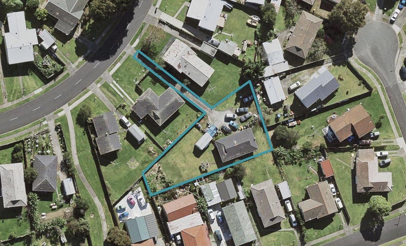 21 Archboyd Avenue, Mangere East, Auckland - Carousel 1