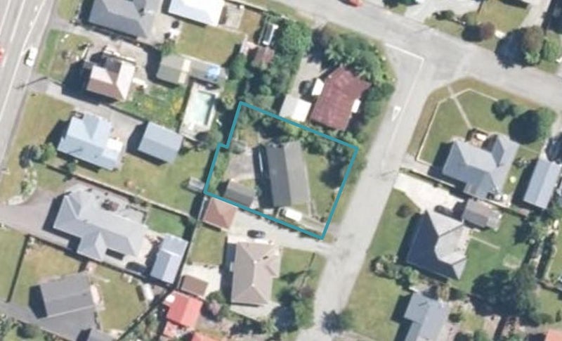 4 Arum Road, Karoro, Greymouth - Carousel 1