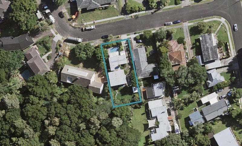 8 Freshney Place, Hillpark, Auckland - Carousel 1
