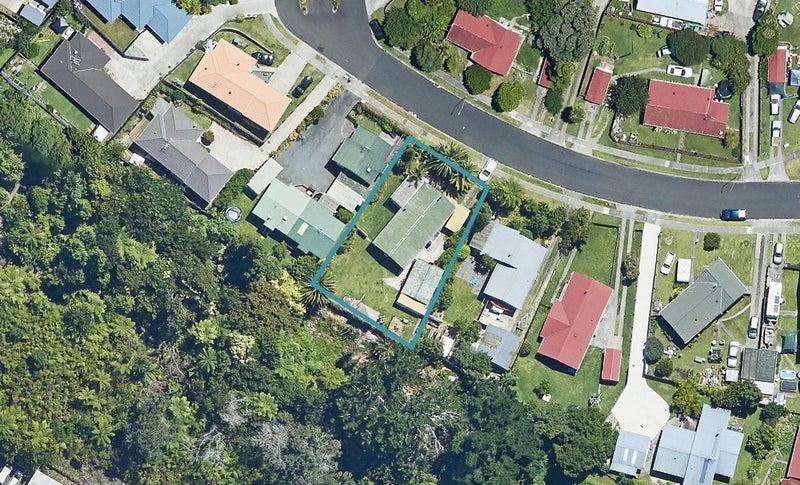 23 Redmond Street, Judea, Tauranga - Carousel 1