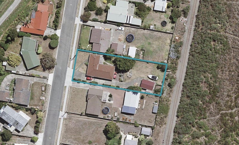 26 Rogers Road, Bay View, Napier - Carousel 1