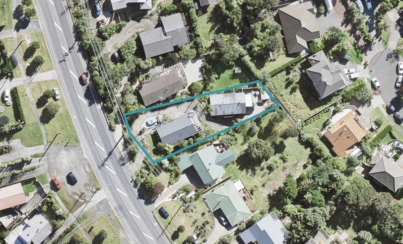2/955 East Coast Road, Torbay, Auckland - Carousel 1
