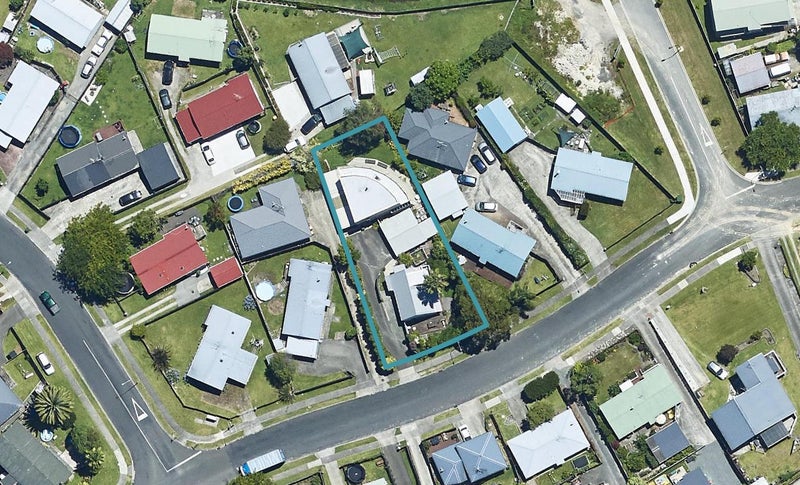 49A Jonathon Street, Brookfield, Tauranga - Carousel 1