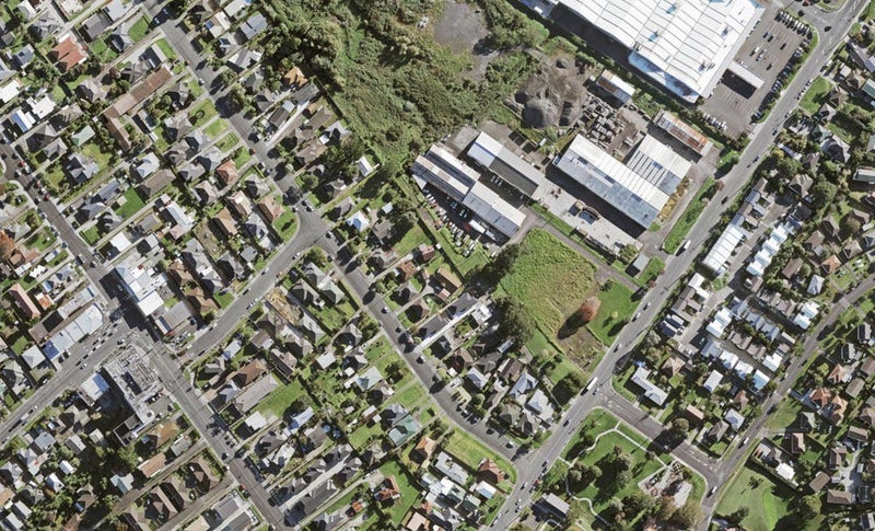 11E Marion Avenue, Mount Roskill, Auckland - Carousel 1