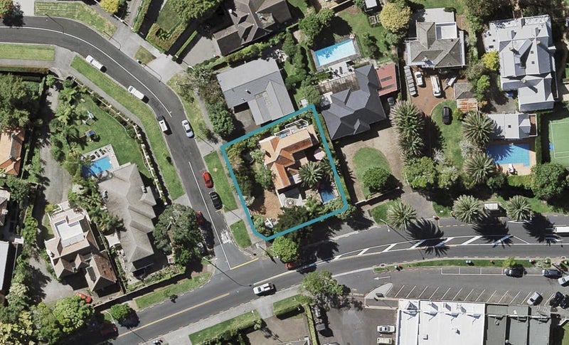 110 Godden Crescent, Mission Bay, Auckland - Carousel 1