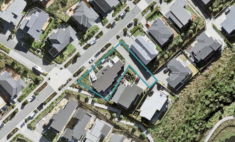 30 Remuremu Street, Long Bay, Auckland - Carousel 1