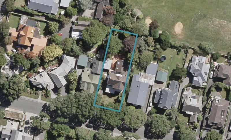 9 Hinau Street, Woburn, Lower Hutt - Carousel 1