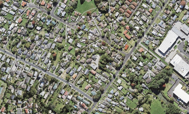 30 Brandon Road, Glen Eden, Auckland - Carousel 1