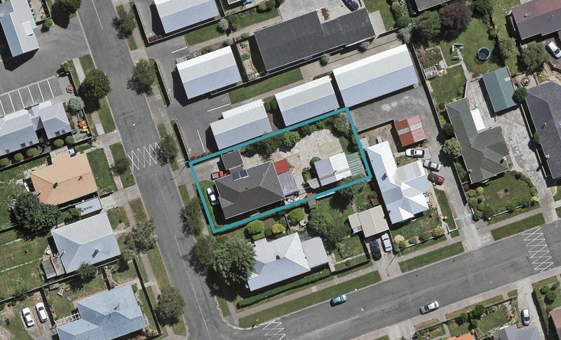 16 Camden Street, Turnbull Thomson Park, Invercargill - Carousel 1