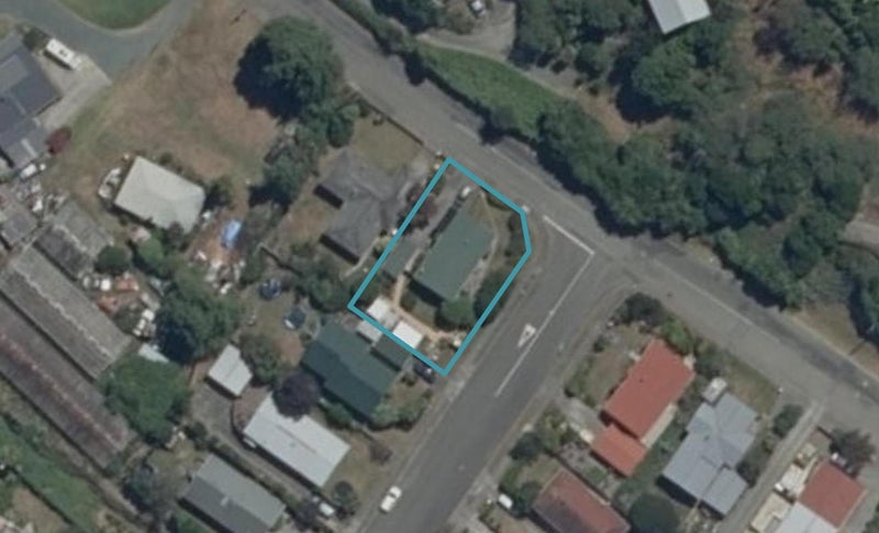 2 Naumai Street, Atawhai, Nelson - Carousel 1