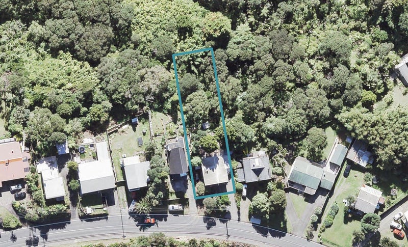 1142 Huia Road, Huia, Auckland - Carousel 1