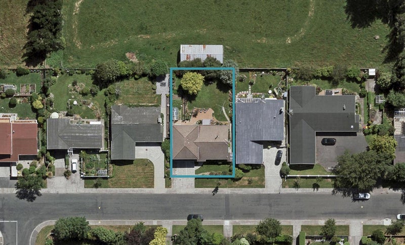 100 Moana Street, Rosedale, Invercargill - Carousel 1