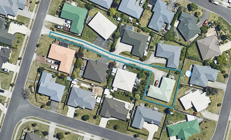 12 Summerland Crescent, Papamoa Beach, Papamoa - Carousel 1