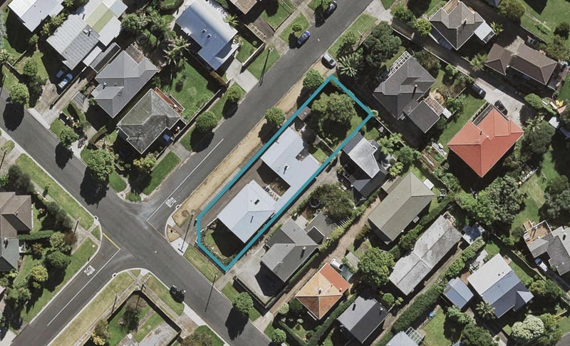 55 Namata Road, One Tree Hill, Auckland - Carousel 1