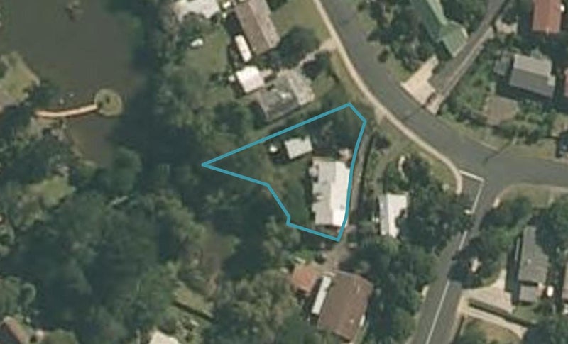 14 Hammond Avenue, Hatfields Beach, Orewa - Carousel 1