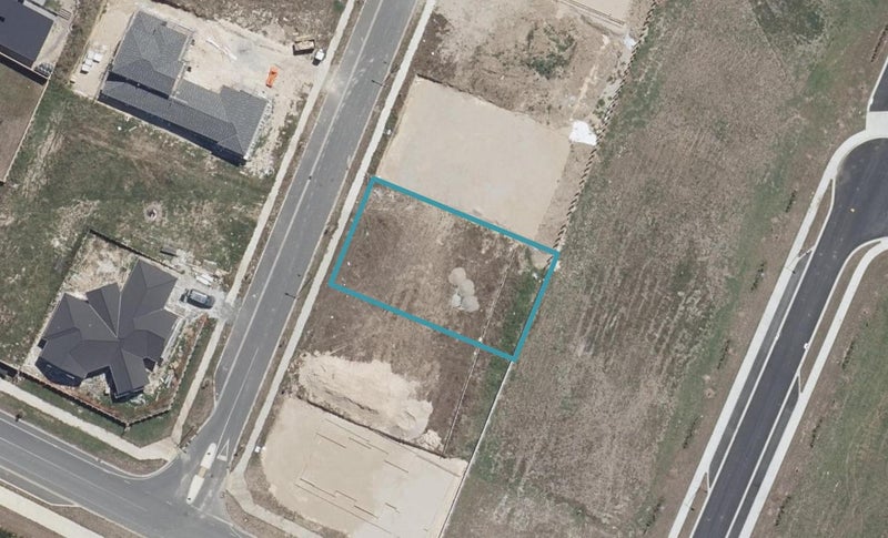 6 Paiaka Place, Rototuna North, Hamilton - Carousel 1