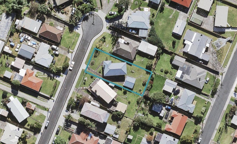 11 Kiernan Place, Kelston, Auckland - Carousel 1