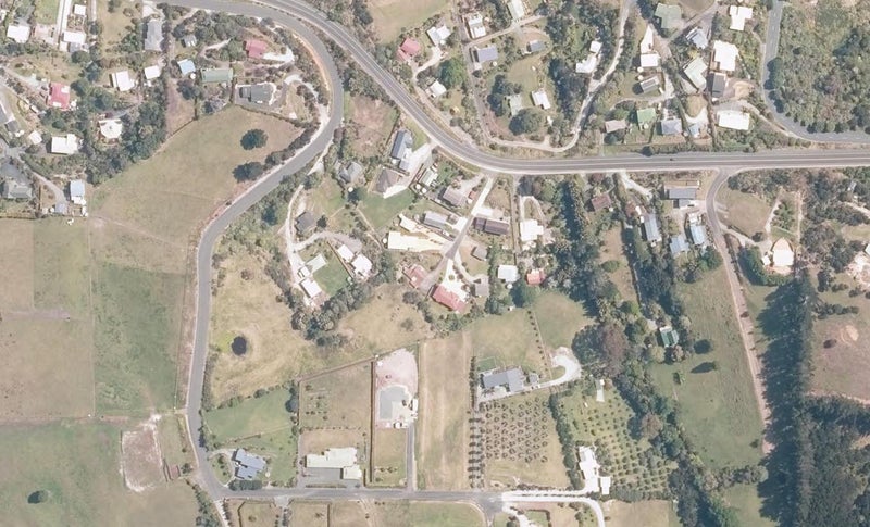 5 Thompson Place, Cable Bay, Cable Bay - Carousel 1