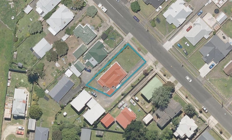 11 Kings Avenue, Gonville, Whanganui - Carousel 1