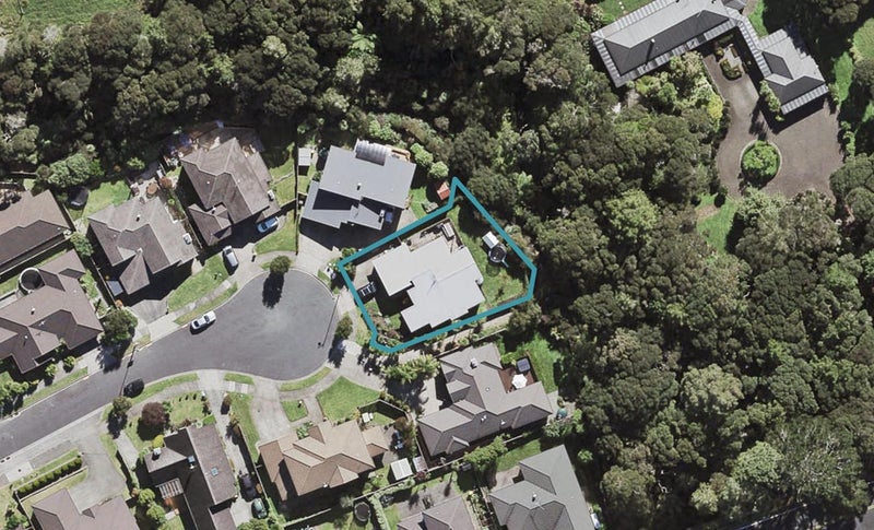 17 Kunzea Place, Greenhithe, Auckland - Carousel 1