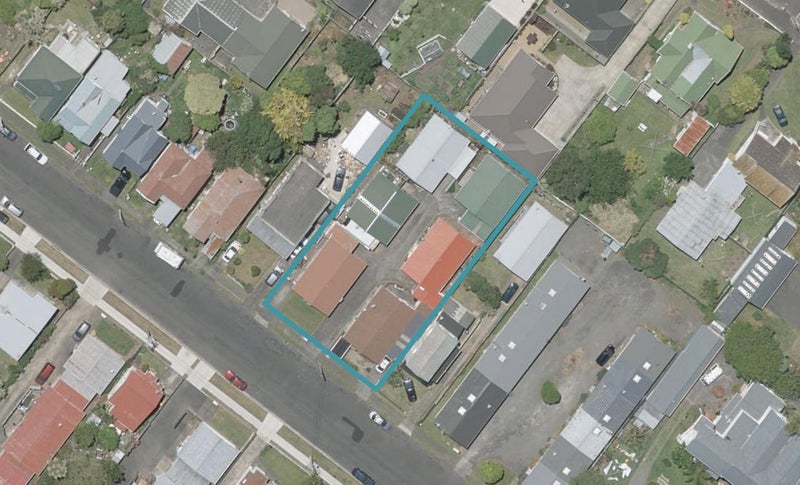 12A Niblett Street, Whanganui, Whanganui - Carousel 1