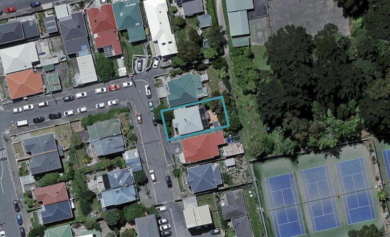 3 Seddon Terrace, Newtown, Wellington - Carousel 1