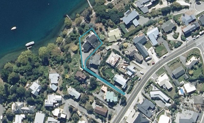 467 Peninsula Road, Kelvin Heights, Queenstown - Carousel 1