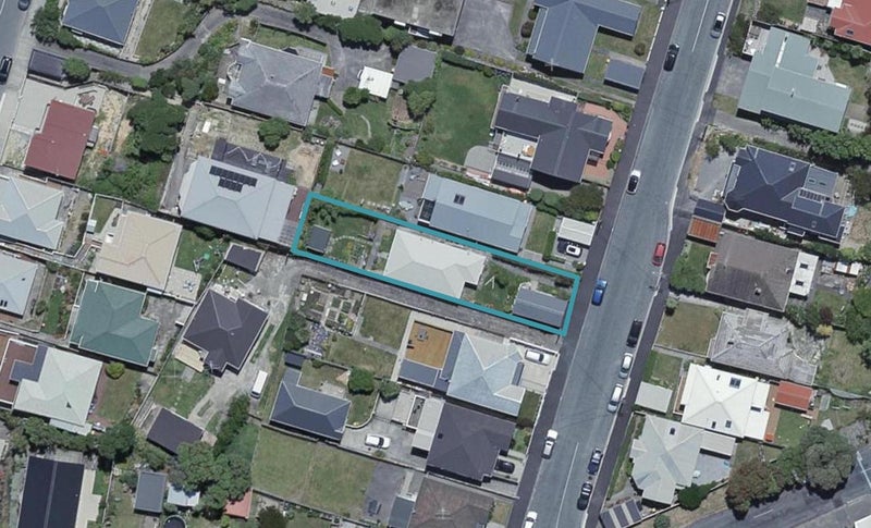 92 Tiber Street, Island Bay, Wellington - Carousel 1