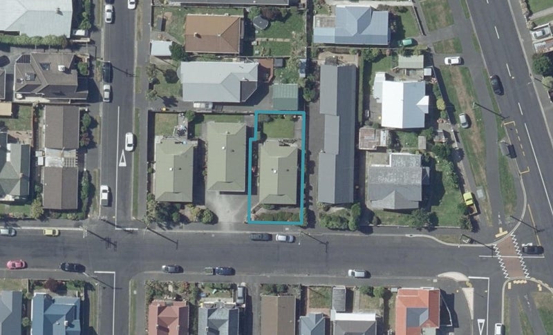13 Ravelston Street, Saint Kilda, Dunedin - Carousel 1