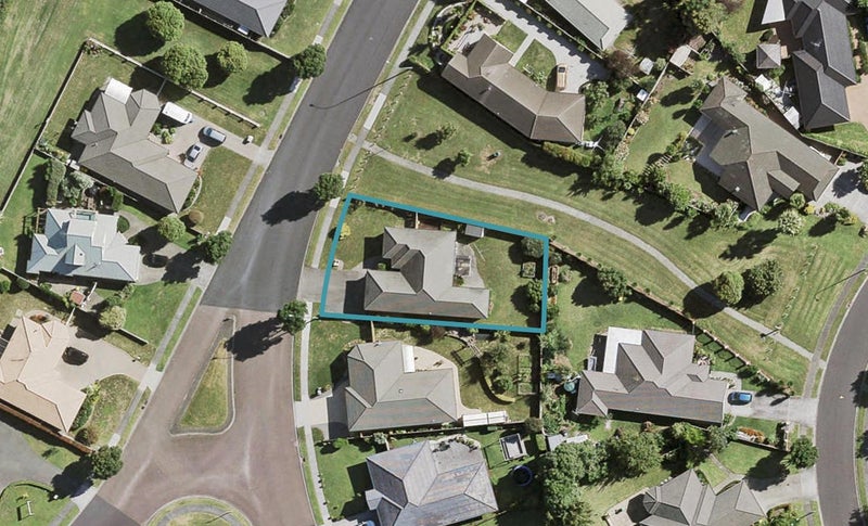 52 Longford Park Drive, Takanini, Auckland - Carousel 1