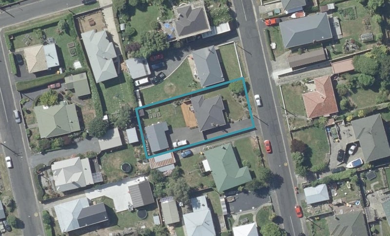 6 Shulma Street, Abbotsford, Dunedin - Carousel 1
