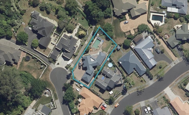 4 Ashmore Court, Huntington, Hamilton - Carousel 1