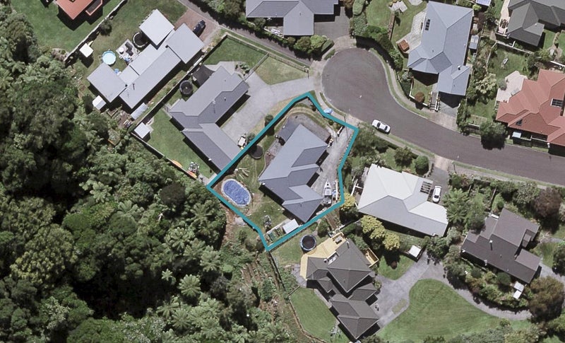 3 Orlando Close, Frankleigh Park, New Plymouth - Carousel 1