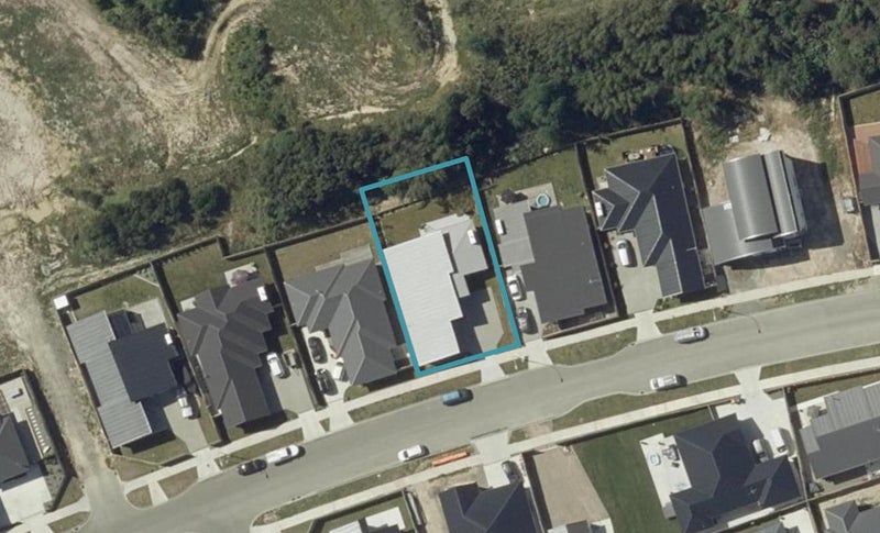 11 Freedom Drive, Kelvin Grove, Palmerston North - Carousel 1
