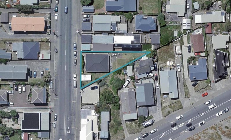 215 Onepu Road, Lyall Bay, Wellington - Carousel 1