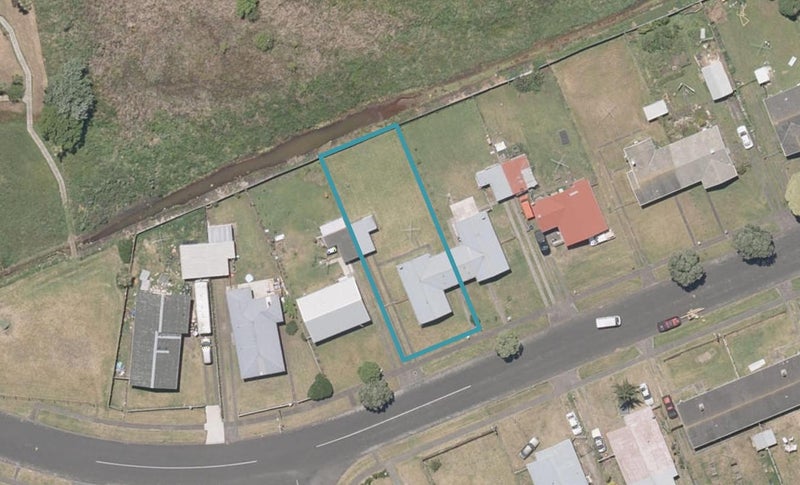 57 Titoki Street, Castlecliff, Whanganui - Carousel 1