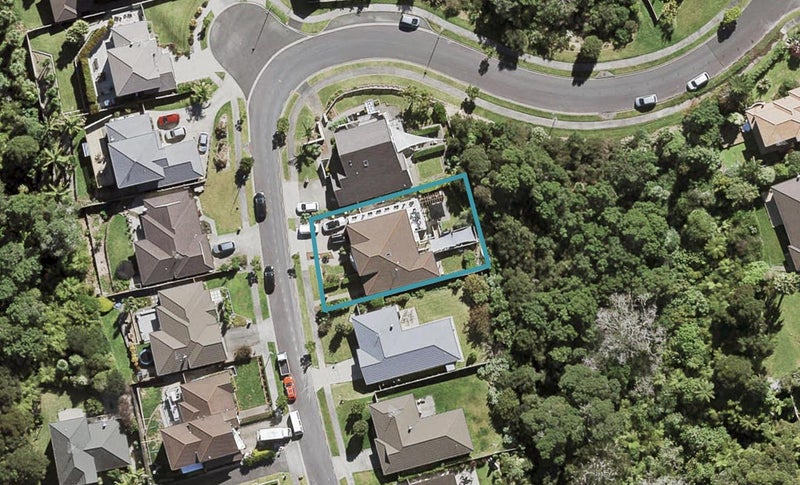 14 Condor Place, Unsworth Heights, Auckland - Carousel 1