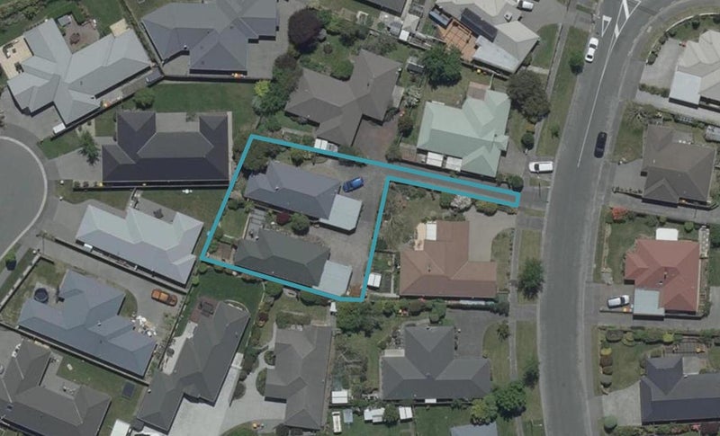 16B Kintyre Drive, Broomfield, Christchurch - Carousel 1