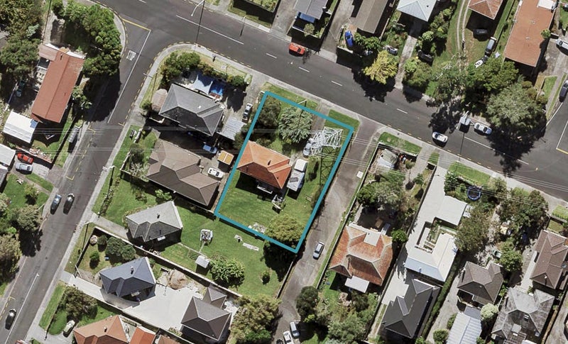 667 Richardson Road, Mount Roskill, Auckland - Carousel 1