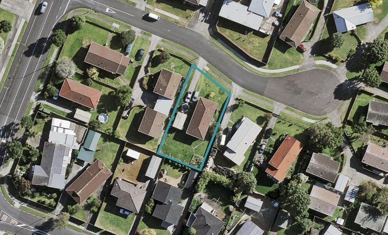 5 Gila Place, Weymouth, Auckland - Carousel 1