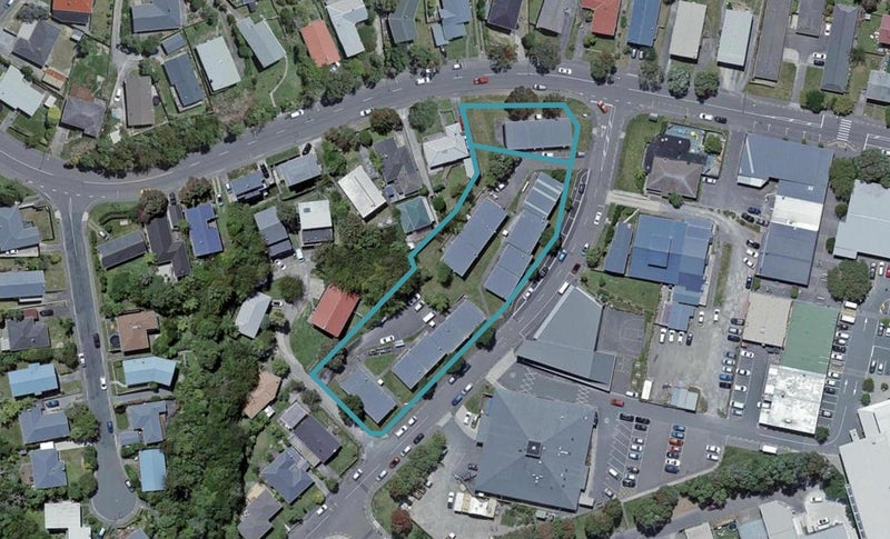 2 Batchelor Street, Newlands, Wellington - Carousel 1